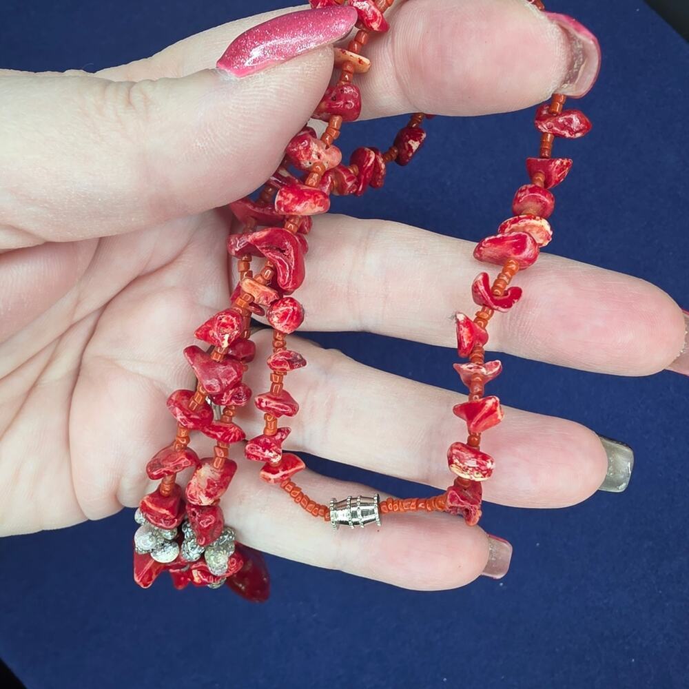 Vintage Red Blown Glass Pendant Stone Beaded Necklace Gold Tone 506 - Picture 4 of 11